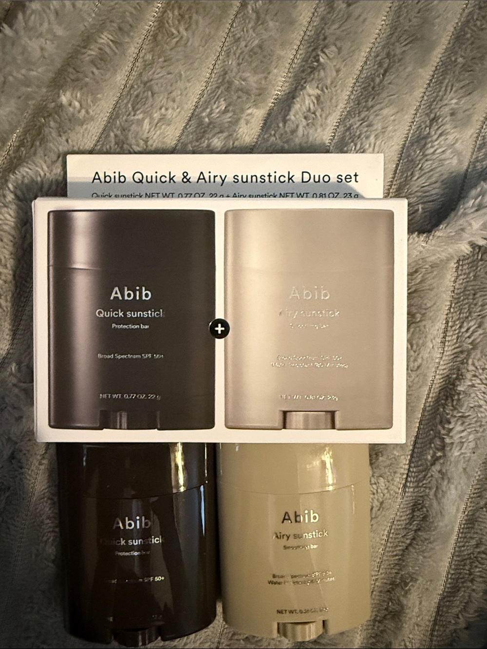 Quick & Airy Sunstick Duo – Brown and Cream SPF Protection